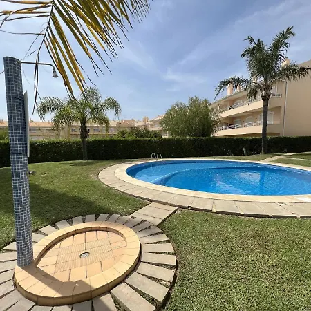 Apartment Typical 1 With Pool By Homing *