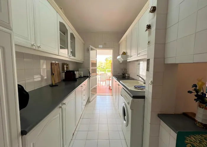 Apartament Typical 1 With Pool By Homing Vilamoura